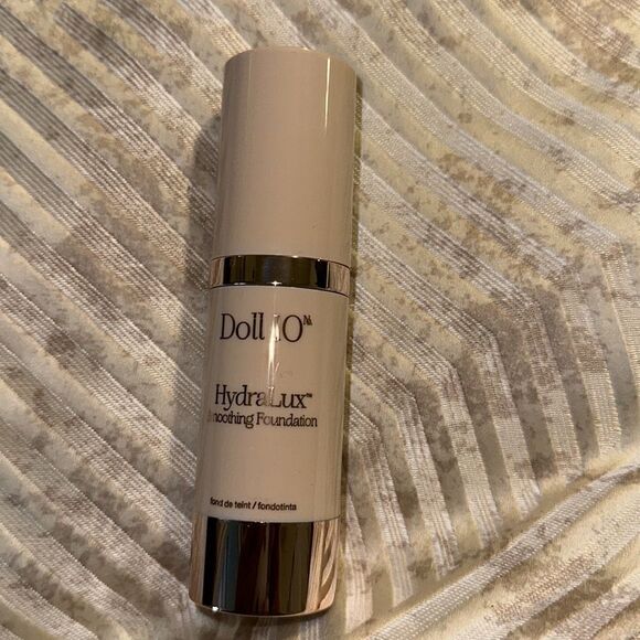 DOLL 10 HydraLux Smoothing Foundation - deep - Picture 4 of 6